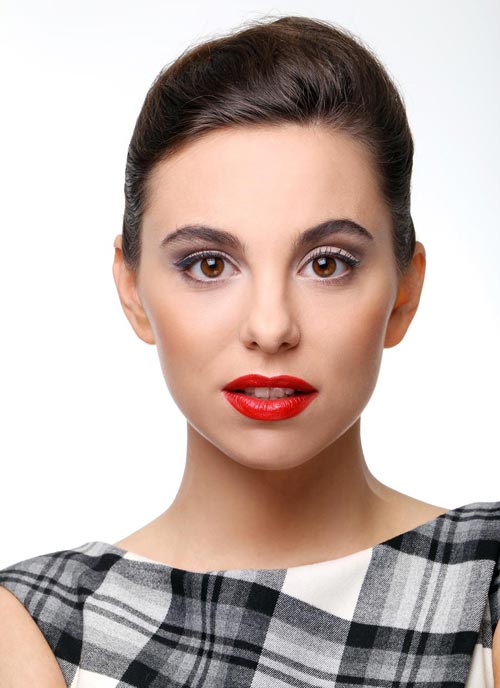 how to change eye color in photoshop before image.